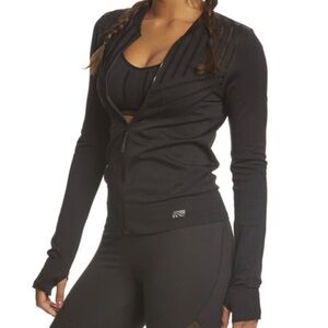 Marika Sport Black Long Sleeve Crop Jacket  Women’s Small Activewear Gym Top